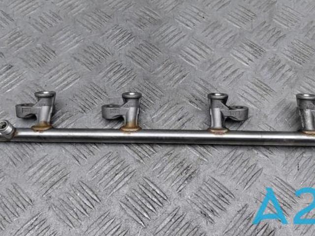 Паливна рампа PY8V13150 MAZDA
