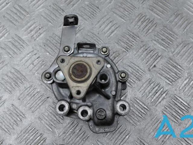 Водяний насос PY8W15010B MAZDA