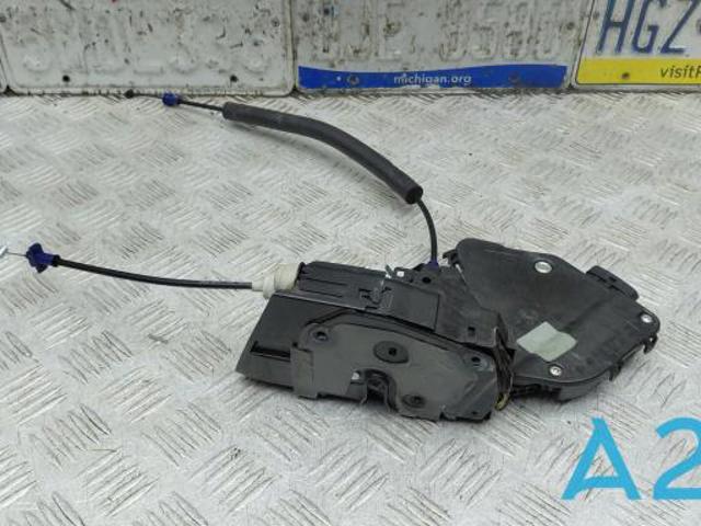 Замок задньої дверї, правої T2H17437 JAGUAR