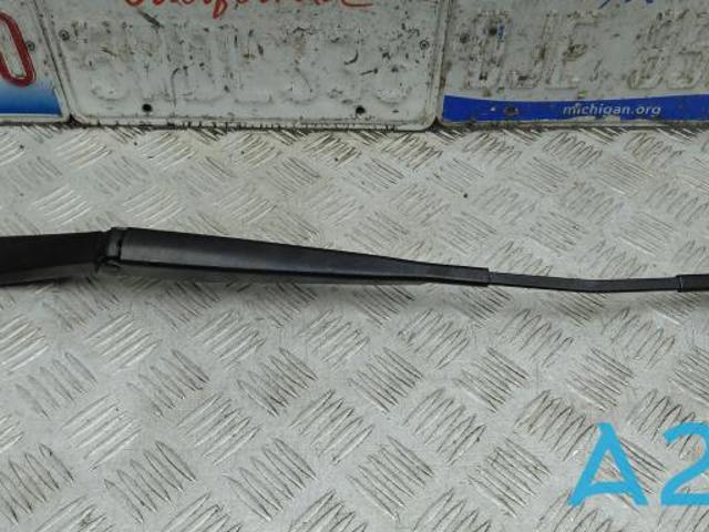 Ричаг склоочисника T4A1174 JAGUAR