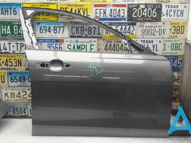 Пасажирські передні двері T4N2632 JAGUAR