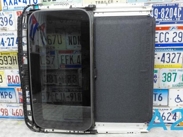 Деталі люків облицювання кузова TK806984075 MAZDA