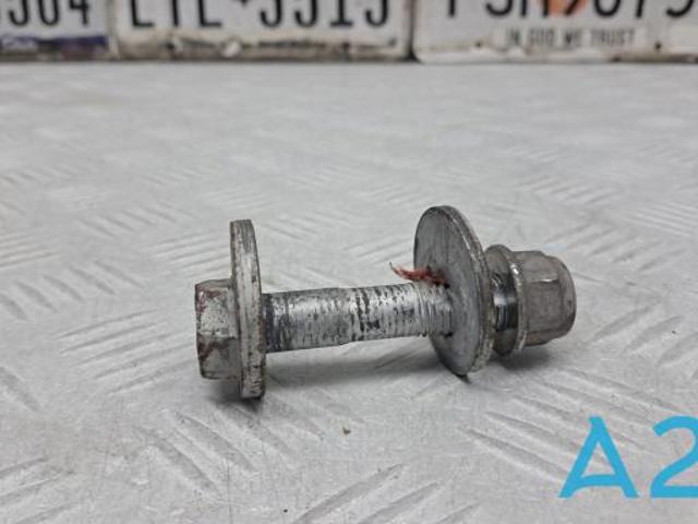 Болт заднього продольно важіля, розвальний WHT002053 VAG