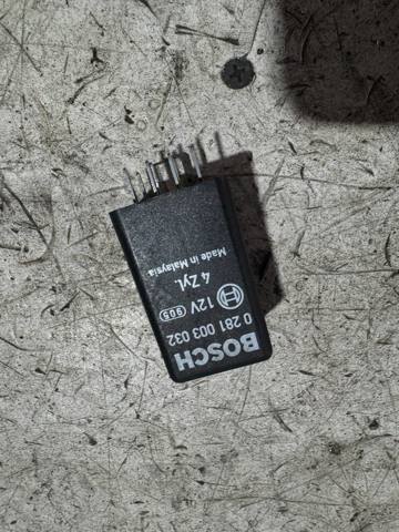 Реле управління 0281003032 BOSCH