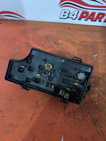 Коробка запобіжників 04692207AF CHRYSLER