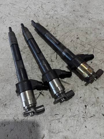Форсунка дизельна в зборі, розпилювач + тримач 1465A323 MITSUBISHI