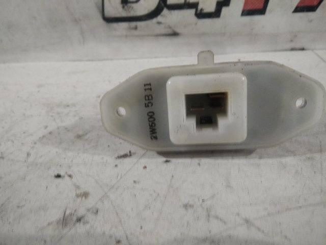 Реле обігрівача 277612Y000 NISSAN