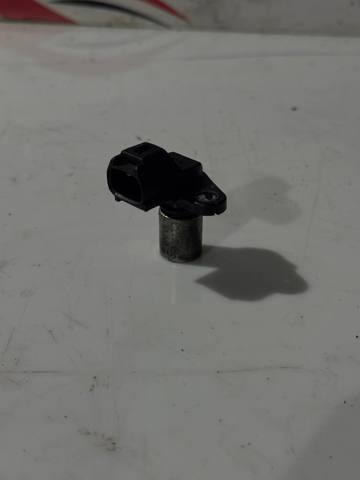 Датчик положення колінвала 31331765 VOLVO