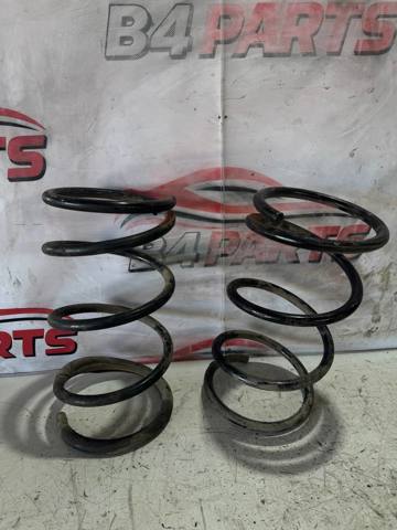 Пружина амортизатора передняя 4040A136 MITSUBISHI