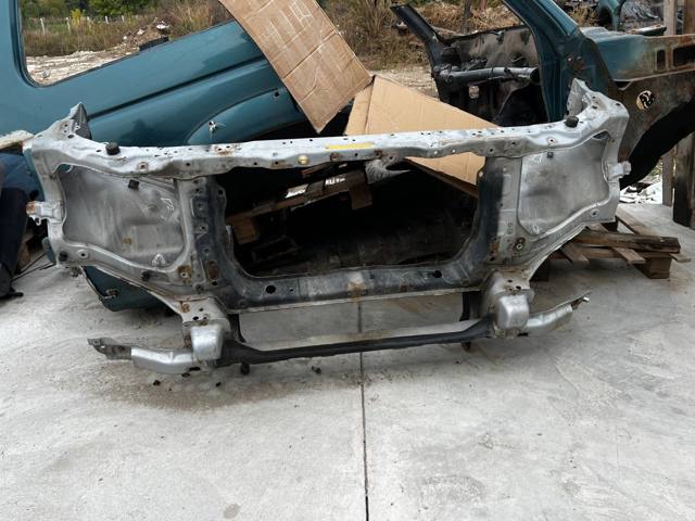Кронштейн для радіатора 5215A175 MITSUBISHI