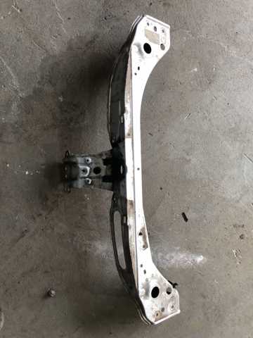Рамка радіатора верхня 5256A611 MITSUBISHI
