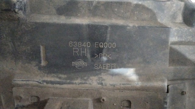Підкрилки передні праві 63840EQ000 NISSAN