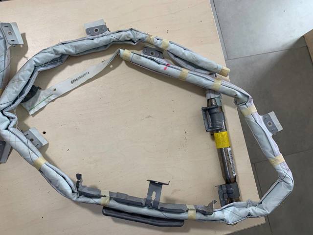 Подушка безпеки, шторка бічна, права, AIRBAG 7030A082 MITSUBISHI