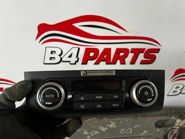 Апаратура регулювання контролю кондиціонування повітря 7820A133XA MITSUBISHI