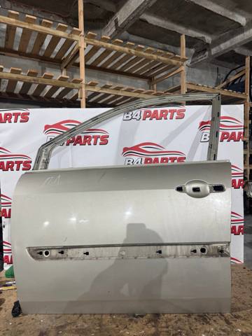 Водійські двері Renault Scenic 2