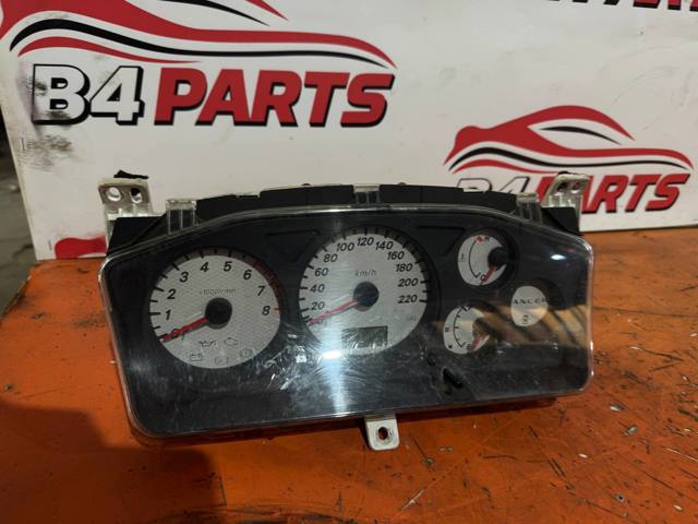Передня панель 8100A769 MITSUBISHI