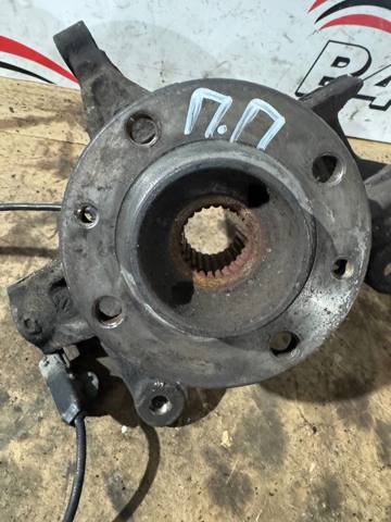 Маточина колеса передня Рено Сценік 2