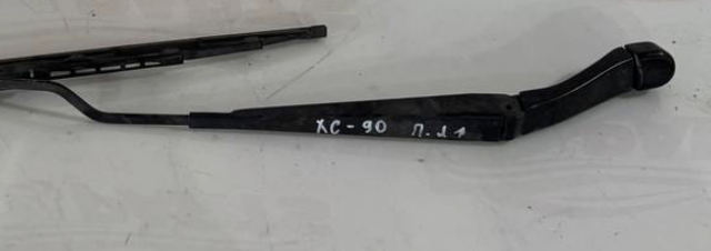 Поводок двірника 8620839 VOLVO