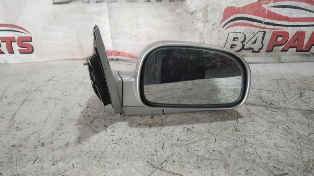 Праве бокове дзеркало 8762026401 HYUNDAI