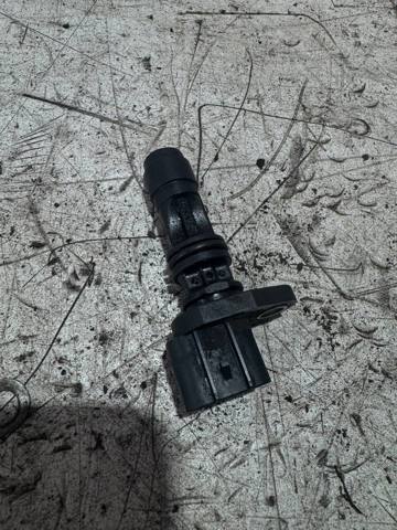 Датчик обуртів распредвалу Нісан Ікс трейл