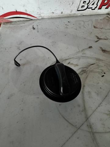 Кришка бензобаку A1634710030 MERCEDES