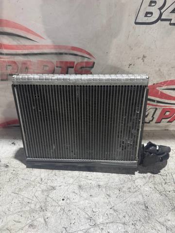 Випарник JQB500010 LAND ROVER