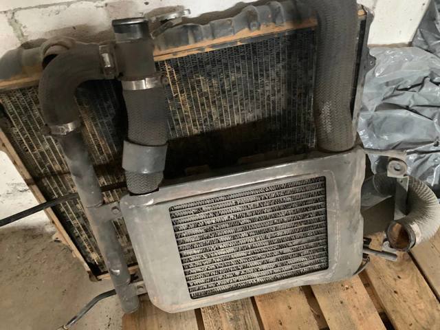 Охолоджувач наддувочного повітря MD158600 MITSUBISHI