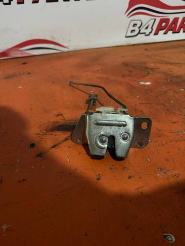 Замок дверей багажника MN169642 MITSUBISHI