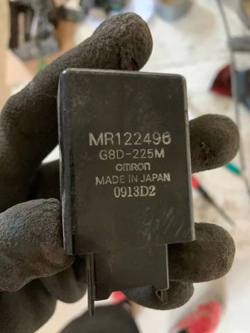 Реле MR122496 MITSUBISHI