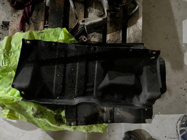 Захист картера двигуна MR234186 MITSUBISHI