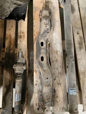 Кронштейн КПП MR267632 MITSUBISHI