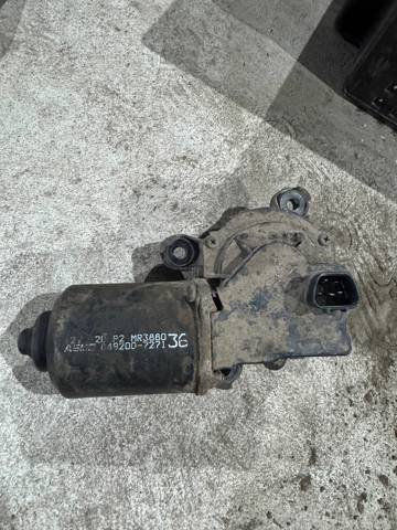 Двигун склоочисника лобового скла (трапеції) MR388036 MITSUBISHI