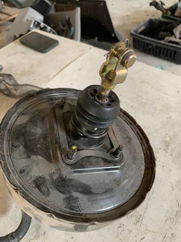 Підсилювач гальма вакуумний MR475015 MITSUBISHI