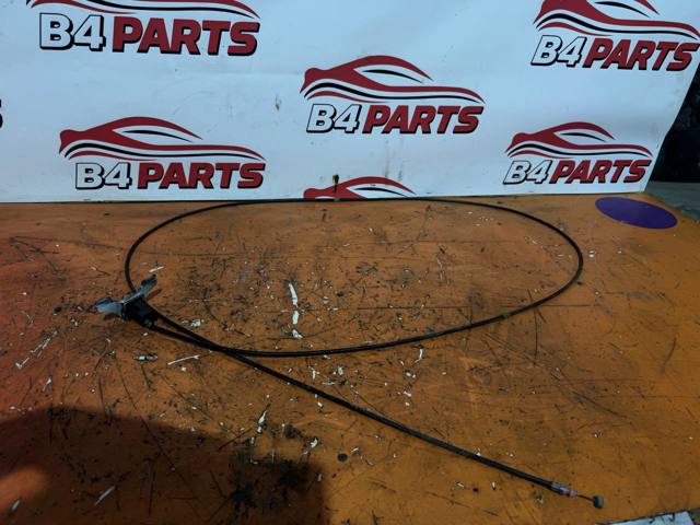 Трос відкривання лючка бензобака MR525707 MITSUBISHI