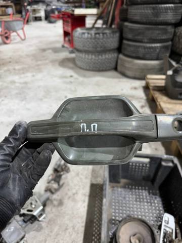 Ручка передньої двері зовнішня права MR556248 MITSUBISHI