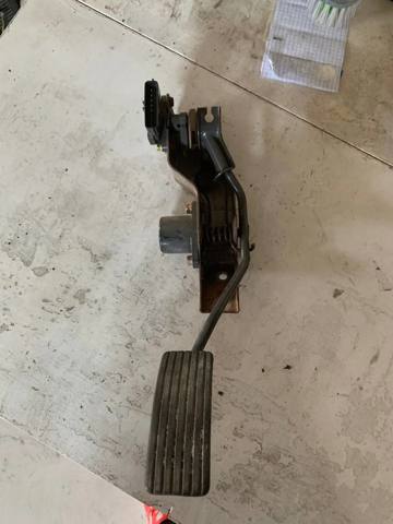 Педаль газу (акселератора) MR569559 MITSUBISHI