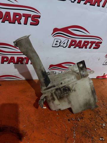 Бачок для омивайки MR570437 MITSUBISHI