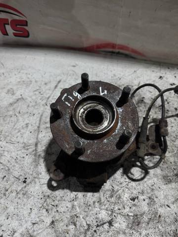 Маточини передніх коліс MR594979 MITSUBISHI