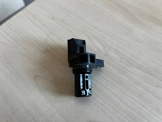 Датчик частоти обертання розподілвалу MR985041 MITSUBISHI