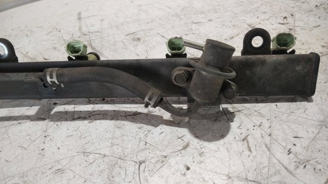 Регулятор тиску палива в паливній рейці MR985138 MITSUBISHI