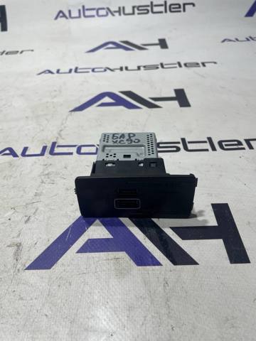 USB-розгалужувач 31407038 VOLVO