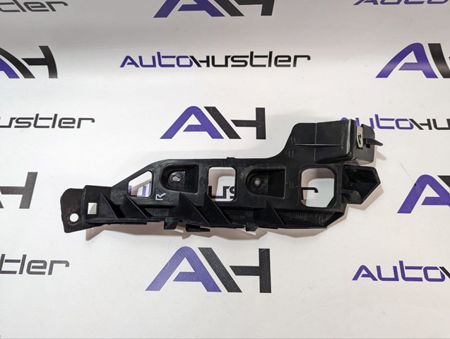 Кронштейн бампера заднього, правий 68103184AE CHRYSLER