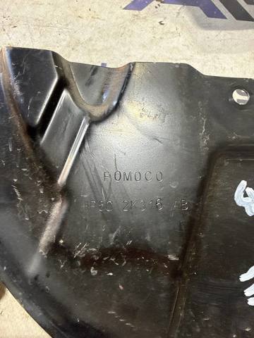 Захист гальмівного диска заднього, правого HP5Z2C028A FORD