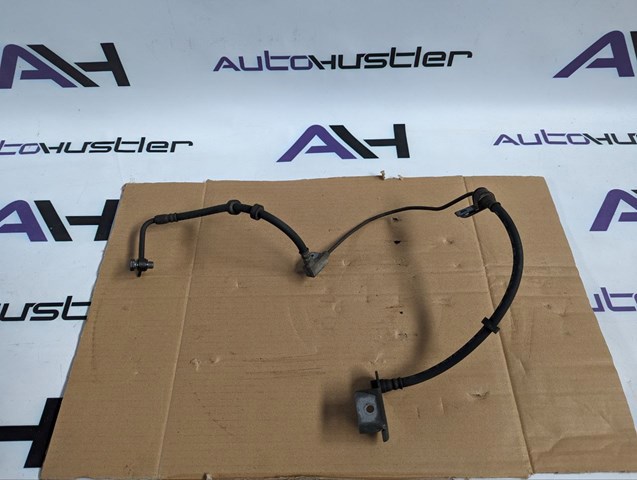 Шланг гальмівний задній, правий LR079444 LAND ROVER