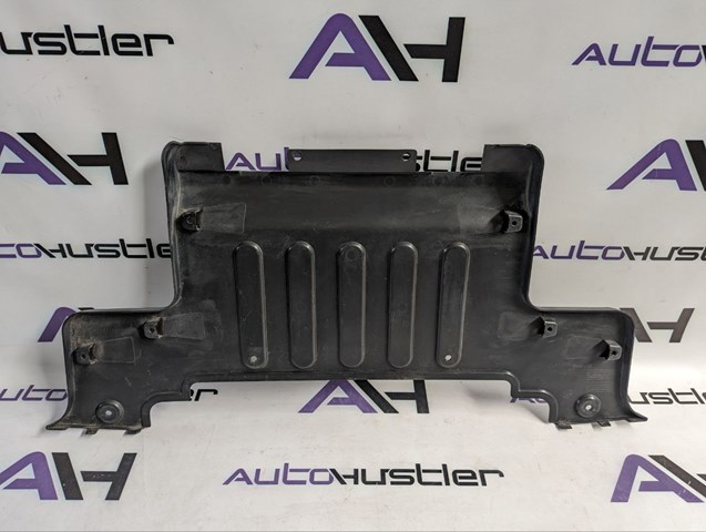 Заглушка бампера буксирувального гака, задня LR090833 LAND ROVER