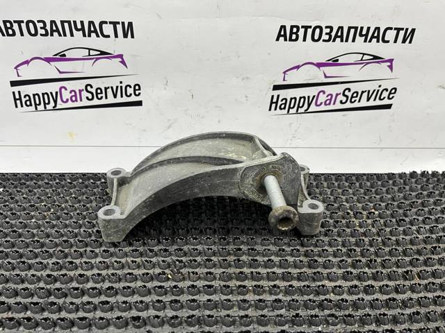 Кронштейн кріплення генератора 06E903143D VAG