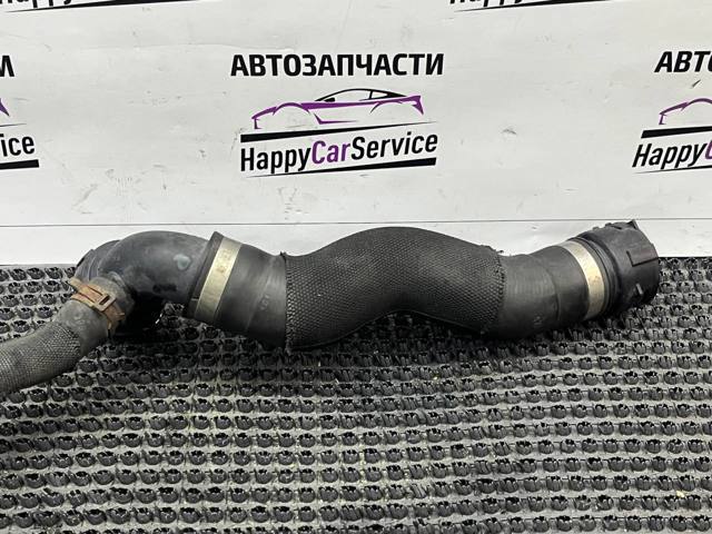 Шланг/патрубок радіатора охолодження, нижній 4M0122293M VAG