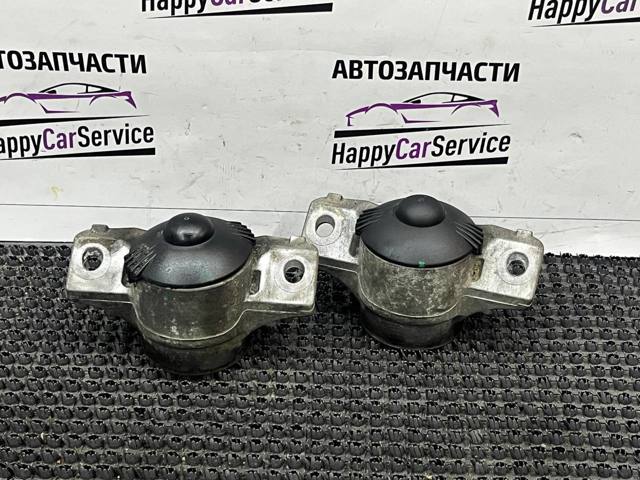 Опора амортизатора заднього 4M0513353 VAG
