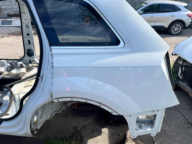 Крило заднє ліве 4M0809837 VAG