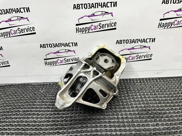Права подушка двигуна 782215150182 VAG